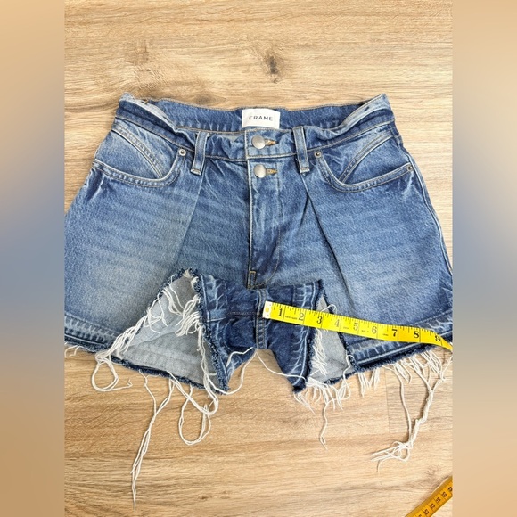 FRAME Mosaic Flare Shorts Size 27 - Picture 6 of 11